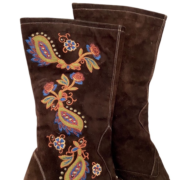 Vintage Goffredo Fantini Brown Suede Boots with Boho Floral Embroidery EU39.5 - Picture 7 of 17